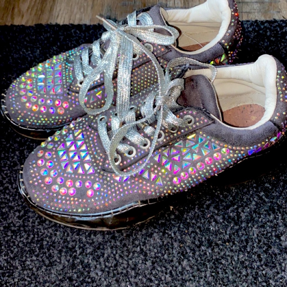Women’s Rhinestone Shoes